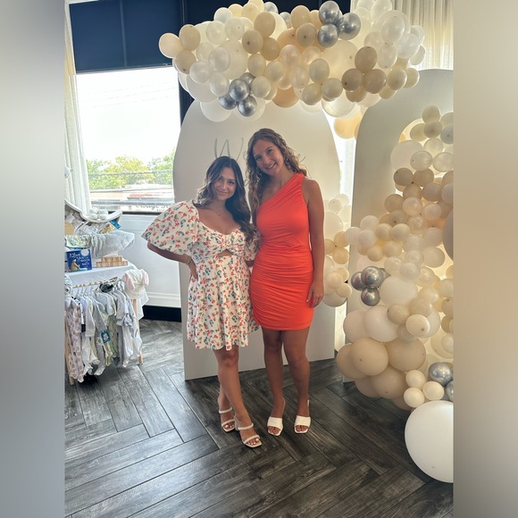 ASTR the Label Serilda Floral Puff Sleeve Pleated Minidress!! - Picture 5 of 5